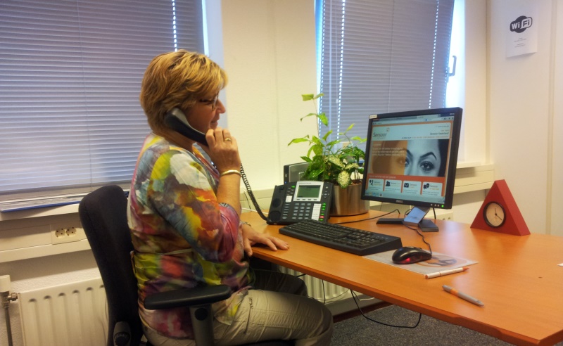 De Luisterlijn wil Nederland 'de kunst van het luisteren' bijbrengen