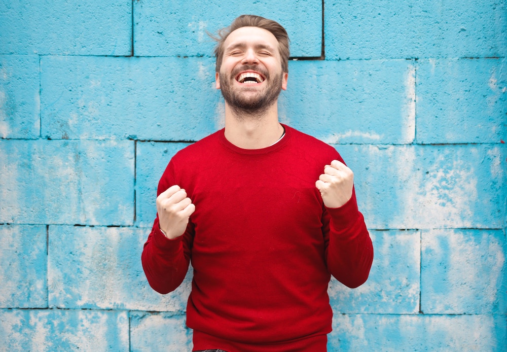 Sociale normen en het uiten van positieve emoties