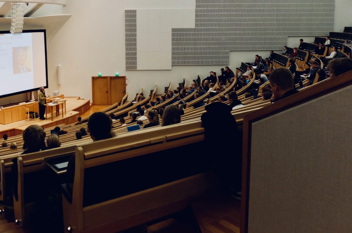 Hoger opleidingsniveau geeft lager risico op psychiatrische problemen