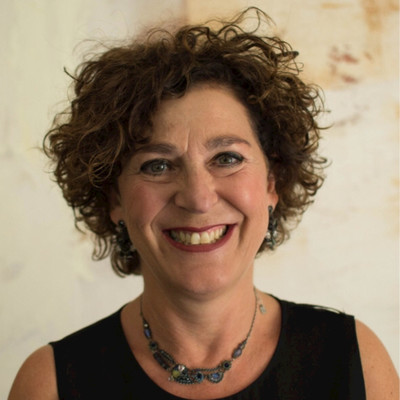 Ellen Mogendorff krijgt lintje voor inzet voor ggz