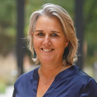 Jeanne Estourgie-Roefs